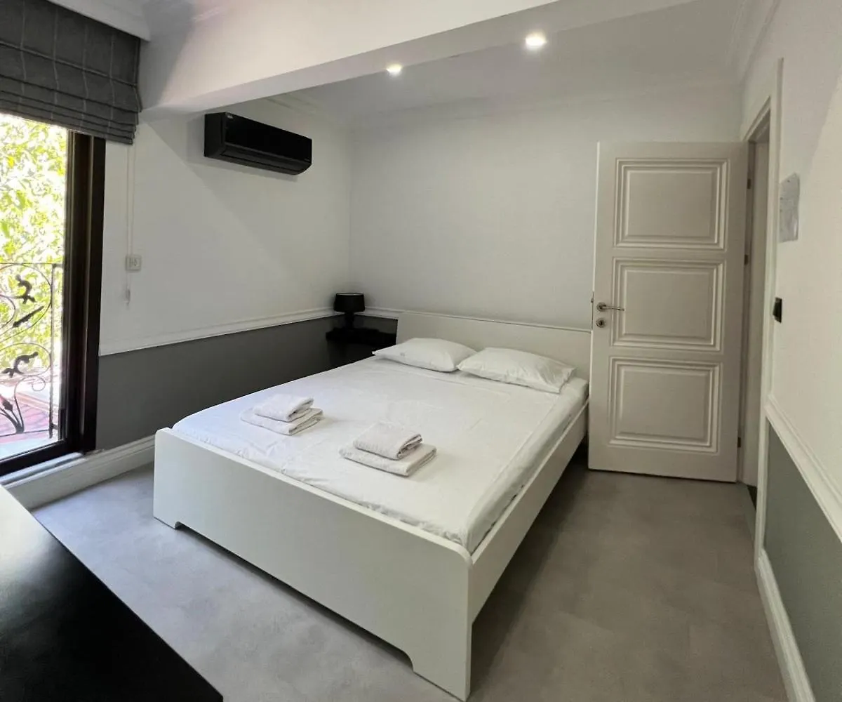 Cloud Nine By Alara - Luxury Private Pool And Garden Villa Istanbul