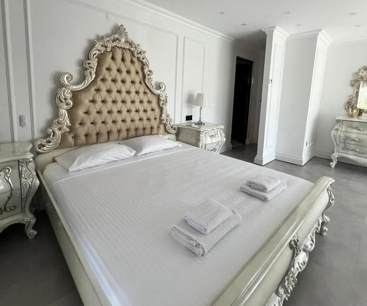 Cloud Nine By Alara - Luxury Private Pool And Garden Villa Istanbul Turkiet